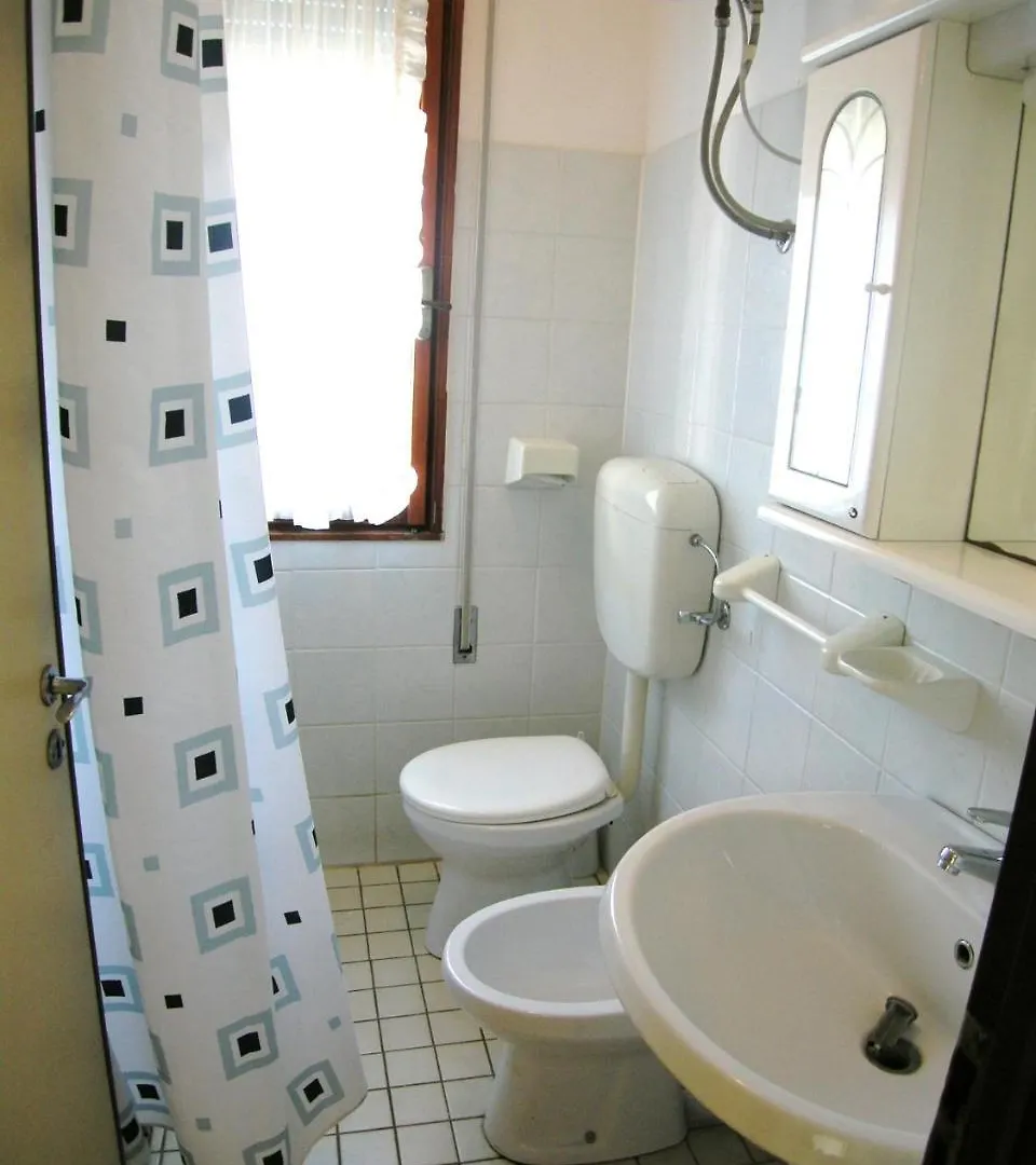 Apartment In Rosolina Mare 24855